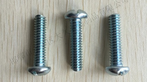 為什么德國工人擰六角螺栓擰三圈回半圈？